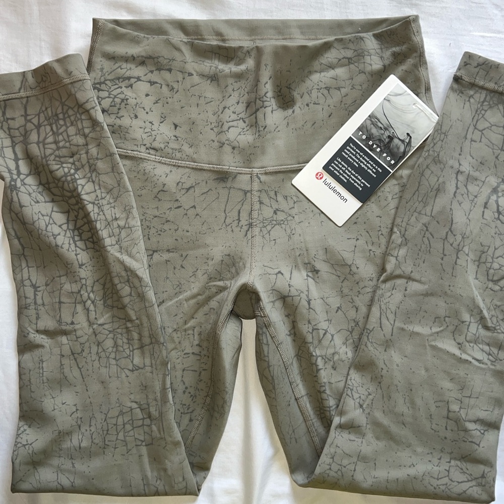 LULULEMON WUNDER TRAIN HR TIGHT 25” LEGGINGS ***LIMITED COLOR